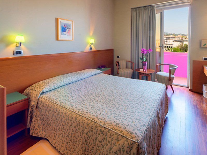 Senb Hotel Senigallia Esterno foto