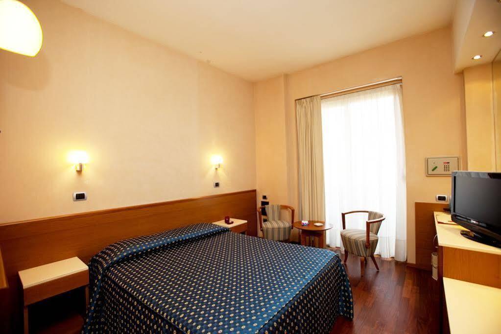 Senb Hotel Senigallia Esterno foto